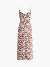 Cami-Kleid mit Blumenmuster, Schlitz und Herzausschnitt